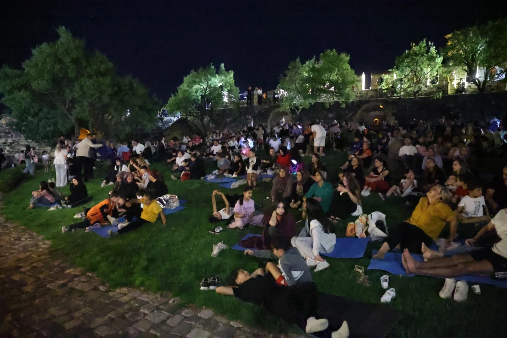 Nevşehir'de Müzik Eşliğinde Büyüleyici Gece